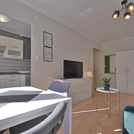 Lägenhet Sunset - Sloneczne Mieszkanie W Centrum Miasta Świnoujście